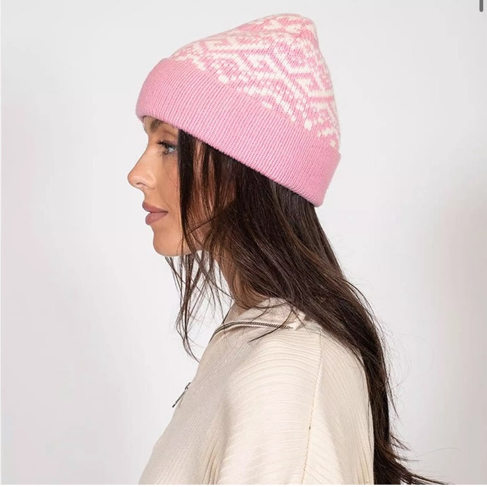 Brunette The Label 
FAIR LSLE KNIT TOQUE
Bubblegum